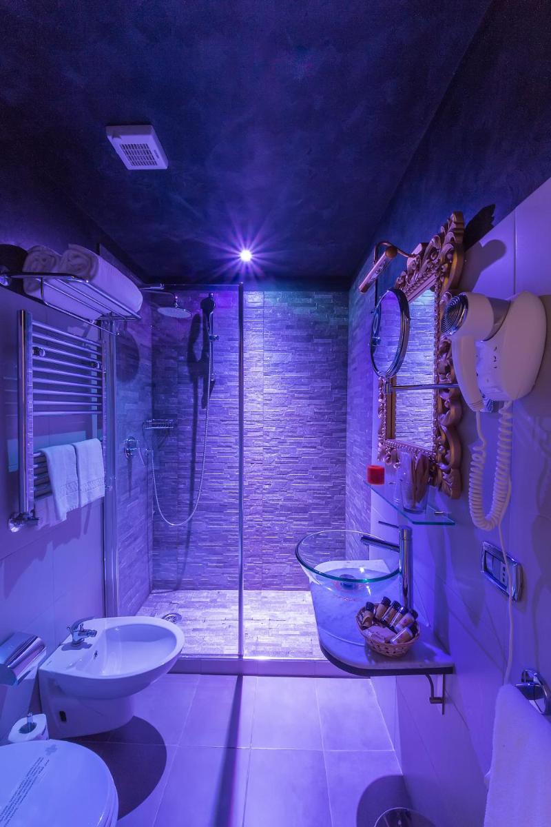 Vaticano Julia Guest House - Housity