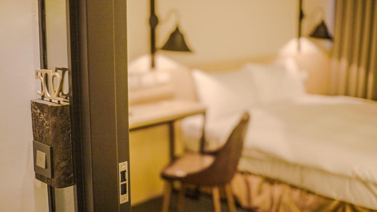 Suitetrails - O2 Hotel Taipei Main Station