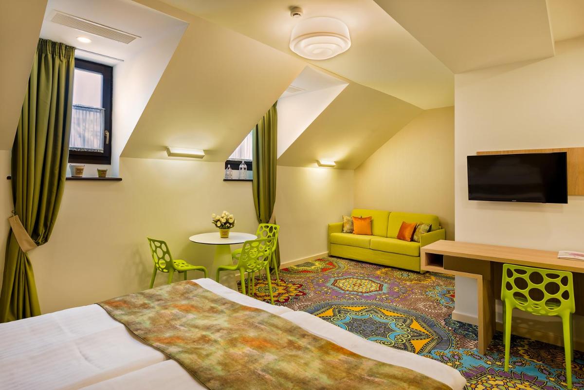 Suitetrails - Blumenhaus Sibiu