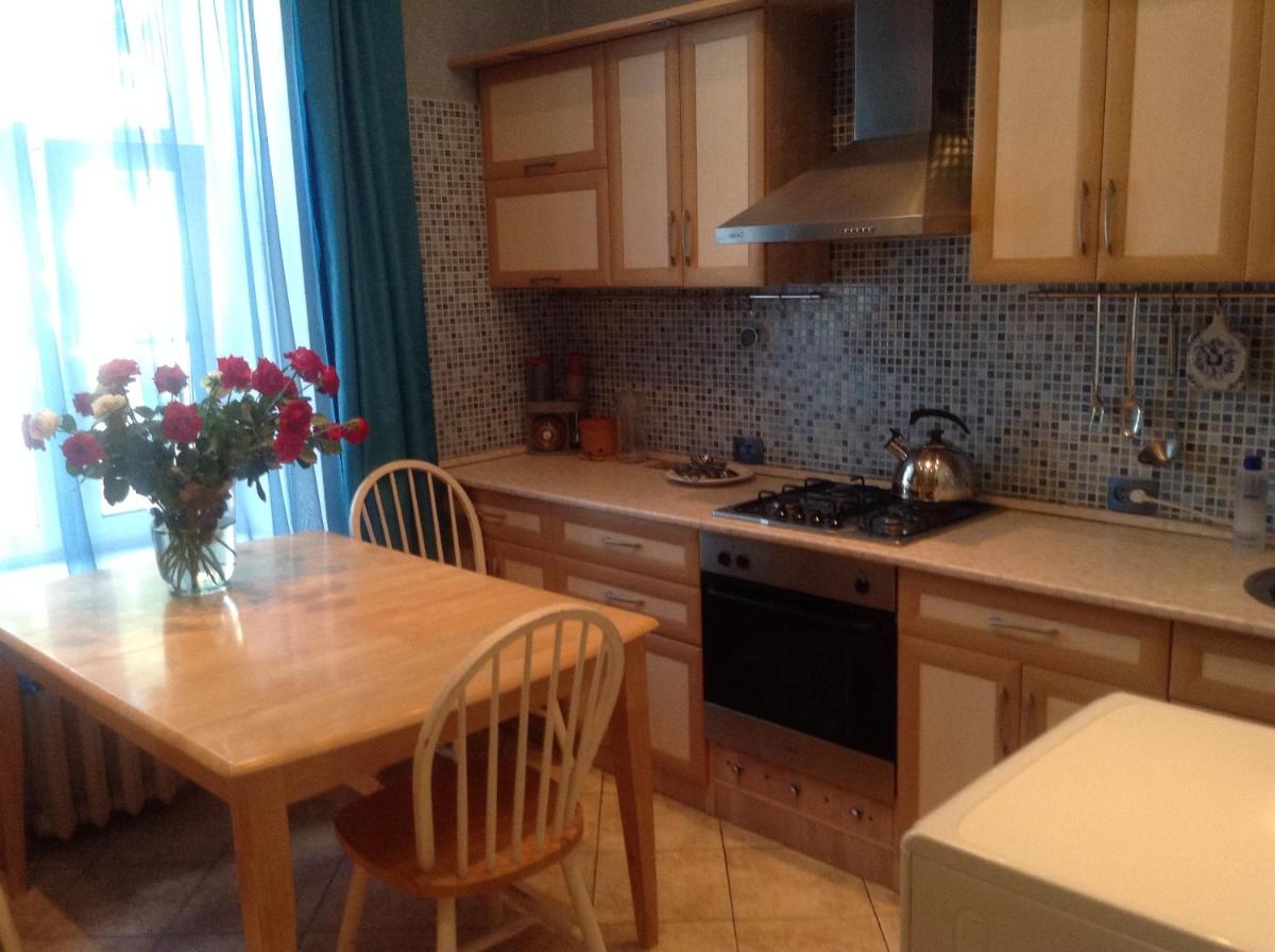 Apartment on Radishcheva 26 - Housity
