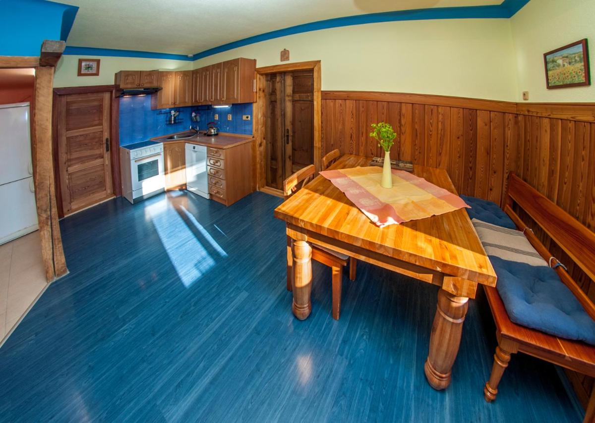 Suitetrails - Apartmán Kamenný Dům