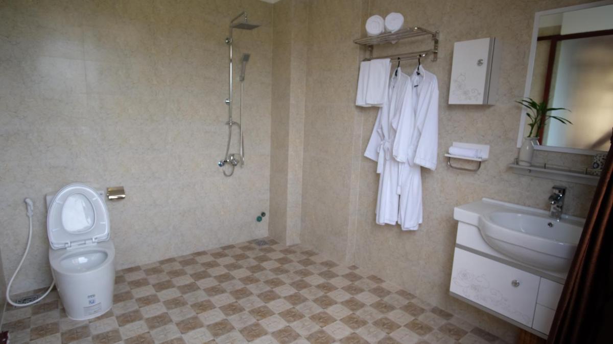 Suitetrails - Gia Lam Villa Hoi An