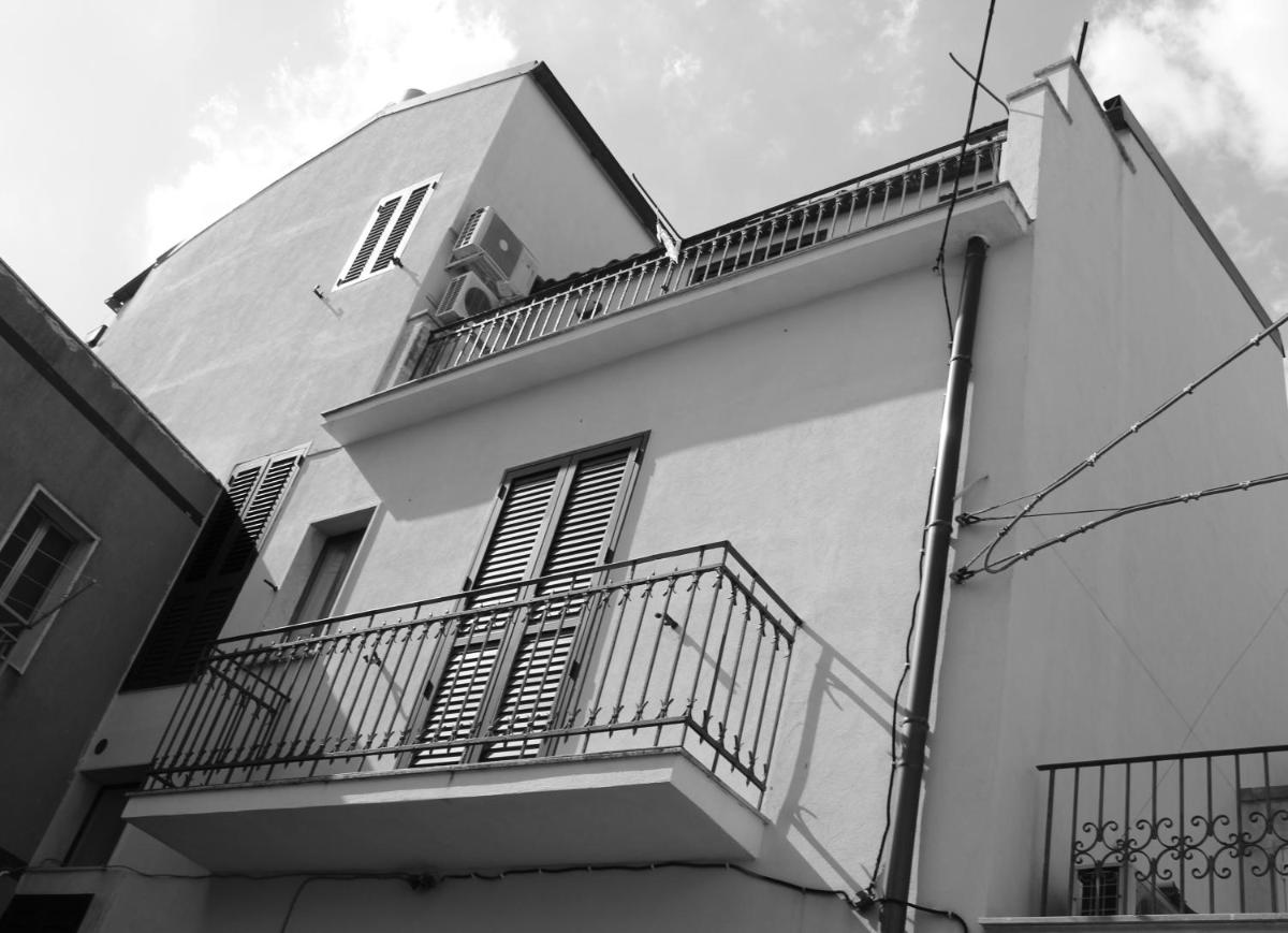 Suitetrails - Agorà-Akrai B&B