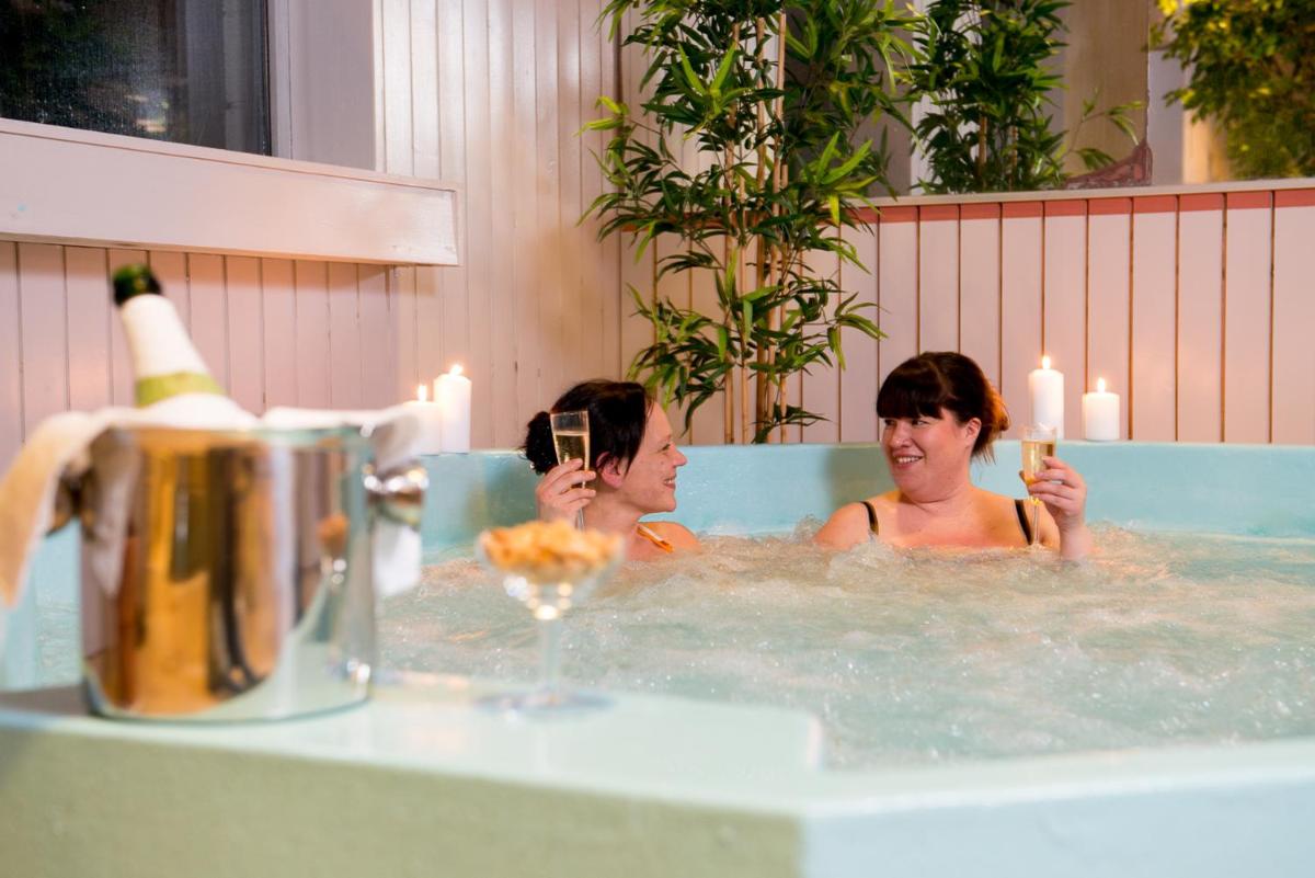 Svanstein Lodge - Housity