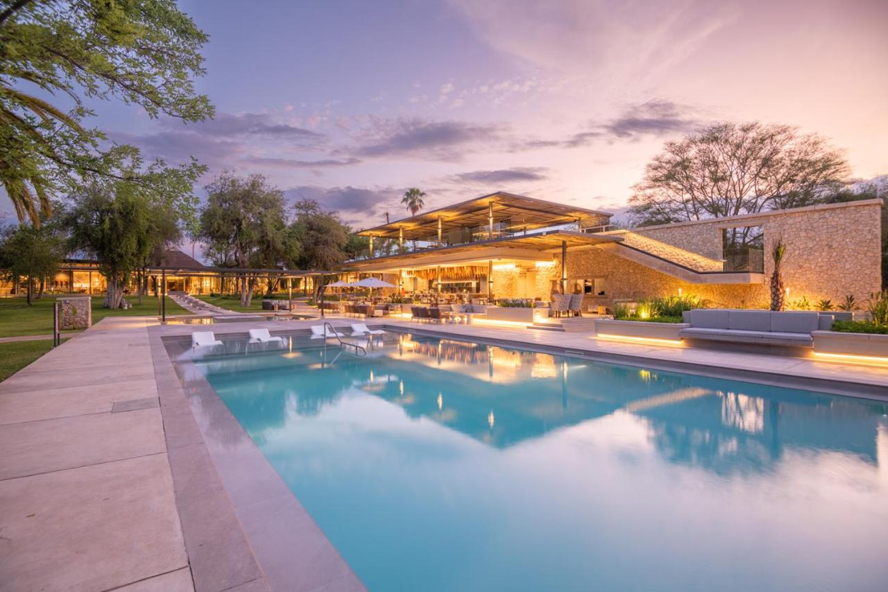 Mokuti Etosha Lodge