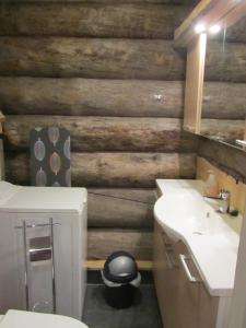 ห้องน้ำของ Rukakaiku Cottages