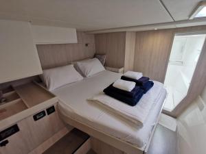 Voodi või voodid majutusasutuse San Blas Sailing boat toas