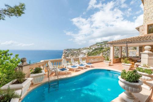 With Panoramic Views On The Sea - Villa Cala Llamp