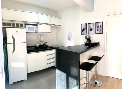 505 - Apartamento Lindo, amplo e decorado, mobiliario moderno, cozinha completa com utensílios , Excelente vista da cidade e localização privelegiada no bairro Bigorrilho proxímo de shopping e parques Menor preço em 505 - Apartamento Lindo, amplo e decorado, mobiliario moderno, cozinha completa com utensílios , Excelente vista da cidade e localização privelegiada no bairro Bigorrilho proxímo de shopping e parques