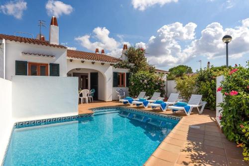 Arena 2 bedroom villa, Cala Blanca