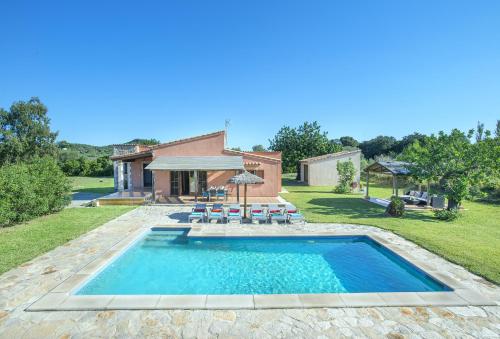 Owl Booking Villa Alejandra - Family and Friends