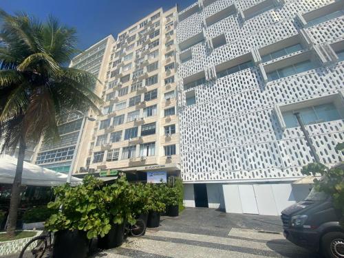 Beira-mar STUDIO com entrada na Av Atlântica praia de Copacabana, próximo de Ipanema, ar , Wi-Fi e Netflix, pauloangerami AA3806 Menor preço em Beira-mar STUDIO com entrada na Av Atlântica praia de Copacabana, próximo de Ipanema, ar , Wi-Fi e Netflix, pauloangerami AA3806