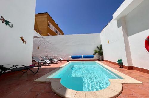 Villa Pacifica - spacious 4 bedroom family villa with private pool
