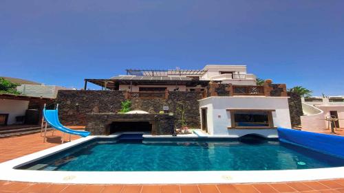 Villa Casa Cristian y María