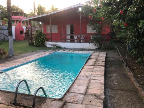 Casa de praia com 3 quartos, 2 banheiros, mobiliada e com piscina em enseada dos corais a 200m da praia Menor preço em Casa de praia com 3 quartos, 2 banheiros, mobiliada e com piscina em enseada dos corais a 200m da praia