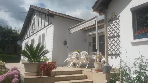 Chambres d'Hôtes Le Perdigon - Housity