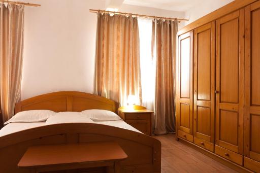 Pension Club Montana - Housity
