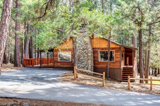 74 Our Yosemite Getaway - Housity