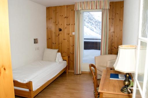 Chamanna Bed & Breakfast - Housity