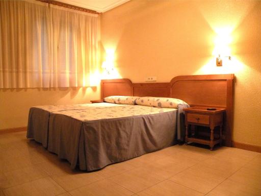 Hostal Benamar - Housity