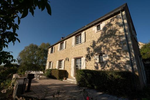 La Belle Etoile - Housity