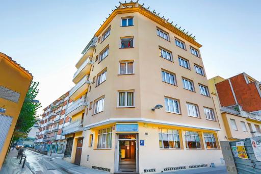 Hostal Santa Ana - Housity