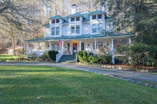 Taylor House Inn - Housity
