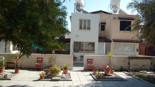 Ekaterina Beach House - Housity