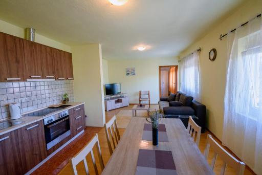 Apartman&Sobe Široki Brijeg - Housity