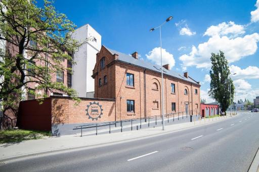 Hostel Fabryka - Housity