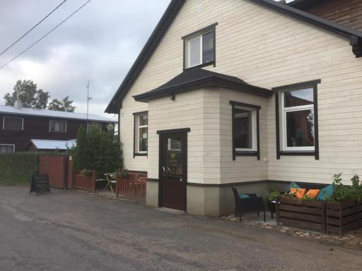 Anna Bed & Breakfast - Housity