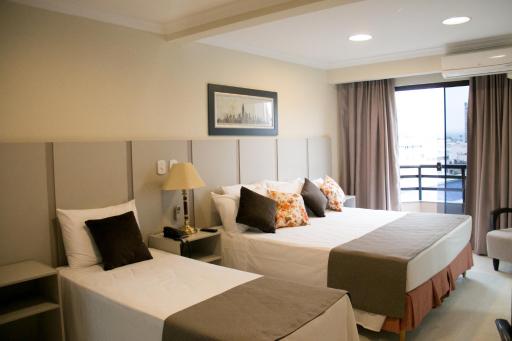 Hotel Ferraz - Housity
