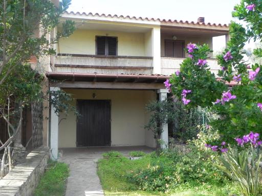 Villa a 800 metri dalla spiaggia di San Teodoro - amb01 - Housity