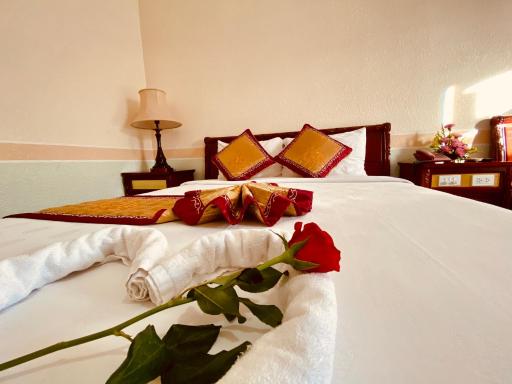 NINH KIEU 2 HOTEL - Housity