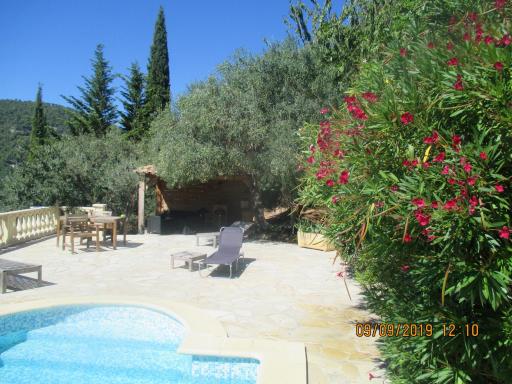 Villa de 3 chambres avec piscine privee jardin clos et wifi a Claviers - Housity
