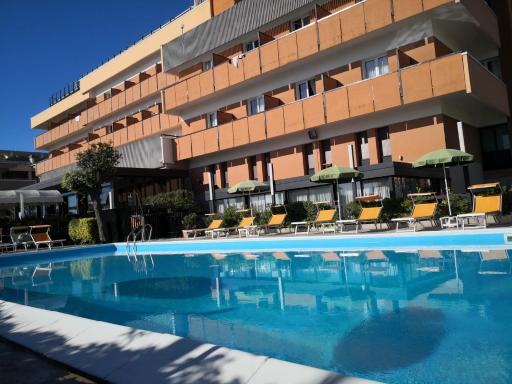 Park Hotel - Housity