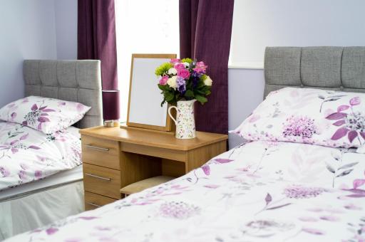 Aden House Bed And Breakfast - Housity