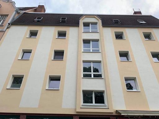 TOP LAGE 2 Zimmerwohnung mit Balkon und bester Aussicht in OG 2 links - Hizvo