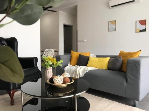 Sentrio Suites Desa Pandan - Housity