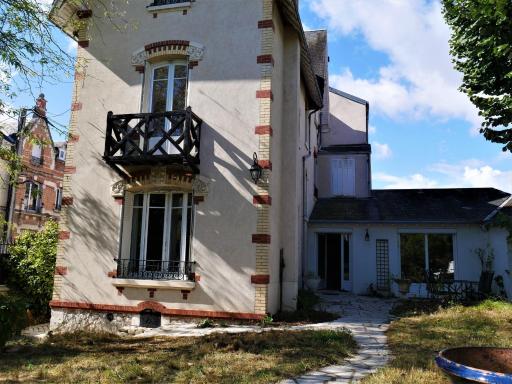 Gîte Orléans, 4 pièces, 6 personnes - FR-1-590-226 - Housity
