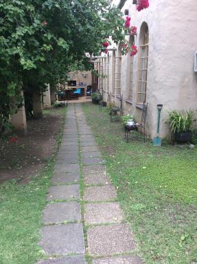 Oom Daan's B&B - Housity