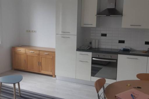 Elbeuf etg1 droite Sweet Home Netflix wifi - Hizvo