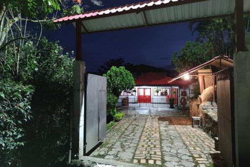 Hermosa Casa Campestre - Reserva Mínimo 4 Huéspedes - Housity