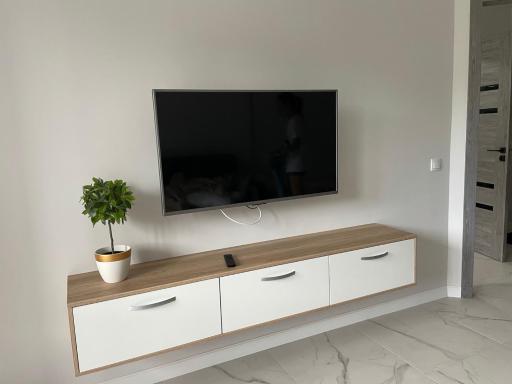 Apartment on 1-ya Podlesnaya 1 - Housity