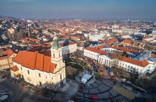 Villa de Lux Szekszárd - Housity