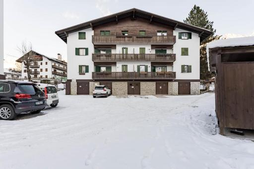 Cortina Comfort House - Housity