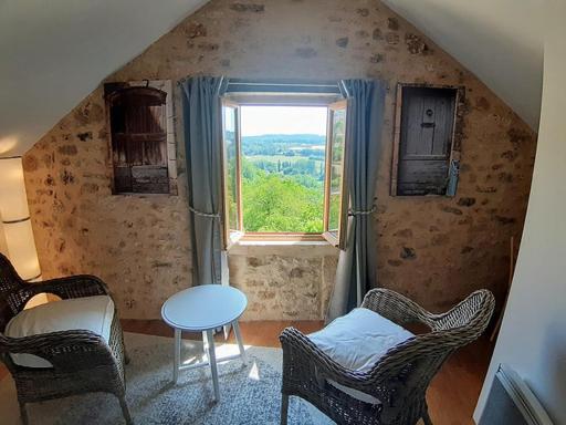 Charming stone village house - Housity