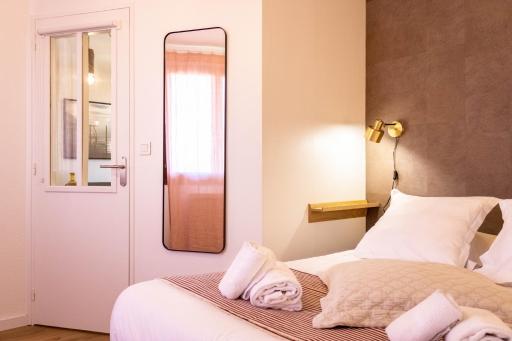 Les Écureuils - calme, parking & balcon - Housity