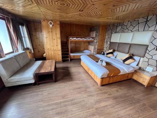 Hotel Victory - Housity