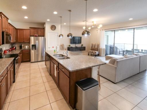 5Br 5Bath Townhome Pool BBQ 13min Disney 2260ft - Housity